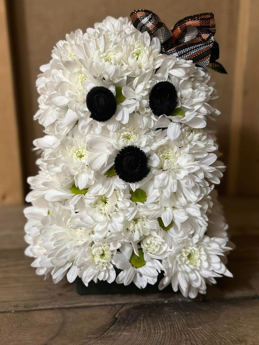Ghost Floral Arrangement Craft Night