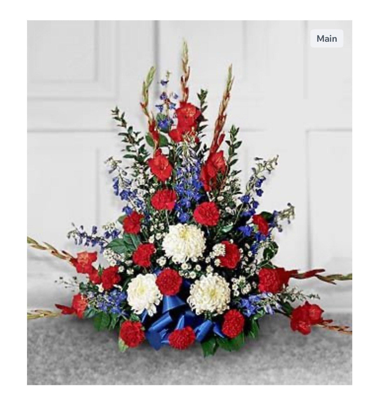 Heartfelt Tribute Arrangement