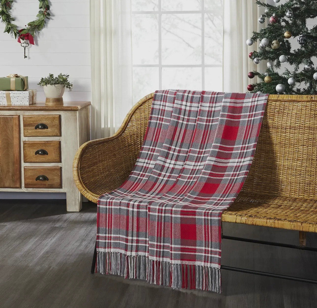 Gregor Plaid Woven Throw